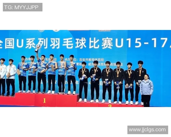 重庆羽毛球队在全国羽毛球耐力排行榜中荣登第七名展现出强劲实力与潜力